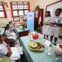 Unik, Murid SD di Sorong Belajar Gizi Lewat Warna Makanan