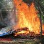 Bilik di Kampung Narkoba Dibakar Polisi