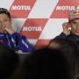 Masih Bete, Marc Marquez Ogah Jabat Tangan Valentino Rossi