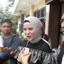 Angel Lelga Bantah Status Tersangka Kasus Perzinaan