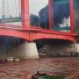 Kapal Meledak Dekat Jembatan Ampera, 1 Orang Masih Hilang di Sungai Musi