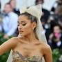 Tak Cuma Nyanyi, Kini Ariana Grande Jadi Wajah Baru Givenchy