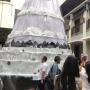 Pohon Natal 'Kedamaian Dunia' 13 Meter Hiasi Gereja Katedral Bandung