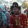 Pakai Baju Adat Mandailing, Pengantin Termuda 19 Tahun Ikut Nikah Massal