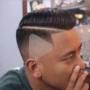 Salah Tunjuk Foto, Lelaki Ini Malah Punya Gaya Rambut Nyentrik