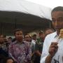 Jajan Makanan Rp 50 Ribu, Jokowi Dapat 20 Tusuk Cireng