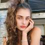 Model Cantik Ini Menyesal Bleaching Alis, Kenapa?