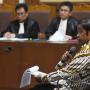 Didakwa Terima Suap Rp 2 Miliar Lebih, Begini Jawaban Idrus Marham