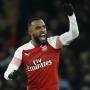 Unggah Foto di Twitter, Lacazette Beri Sinyal Bertahan di Arsenal