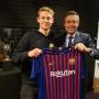 Resmi! Barcelona Dapatkan Frenkie de Jong dari Ajax