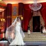 Hengki Kawilarang Pamer Koleksi Gaun Pengantin Dipenuhi Kristal
