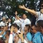 Jalan Sehat Relawan Roemah Djoeang, Tangan Prabowo Jadi Rebutan Emak-emak