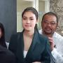 Ngaku Tak Kenal Mucikari, Della Perez: Foto Saya Dicatut dari Google