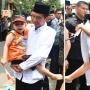 Momen Haru saat Bocah Penyandang Disabilitas Minta Digendong Jokowi