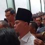 Kembali Jalani Sidang, Ahmad Dhani Kenakan Peci Tinggi Menjulang