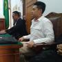 Ketua Hakim Sakit, Richard Muljadi Gagal Divonis Hari Ini