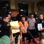 Polisi Limpahkan Berkas Pelaku Pembunuhan Satu Keluarga ke Kejari Bekasi