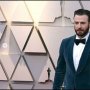 Deretan Potret Lelaki Keren di Oscar 2019, Nomor 5 Bajunya Langsung Viral