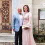 Gemasnya, Ini 4 Pose Romantis Ala Maia Estianty dan Irwan Mussry