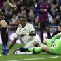 Real Madrid Kalah Memalukan, Fans Barcelona: Mana Ronaldo?