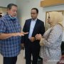 Anies Baswedan dan Istri Jenguk Ani Yudhoyono di Singapura