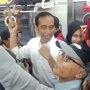 Naik KRL di Jam Pulang Kantor, Jokowi: Mau Bergerak Saja Susah