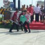 Terobos Paspampres untuk Mengadu, Ibu Ini Pingsan di Hadapan Jokowi