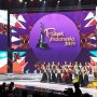 Top 11 Puteri Indonesia 2019 Anggun Kenakan Gaun dari Limbah Bulu Ayam
