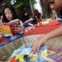 Si Kecil Lebih Suka Baca Medsos? Baca Buku Lebih Bermanfaat, Lho