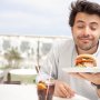 Sedap! Lilin Aromaterapi Kini Ada yang Wangi Burger McDonalds