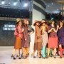 Keanggunan Tenun Ikat Kediri Curi Perhatian di Jogja Fashion Festival 2019