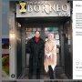 Gadis Muda Ini Kenalkan Masakan Indonesia di Paris, Cukup Diminati Lho