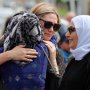 Tahan Emosi, Paramedis Gambarkan 'Sungai Darah' di Masjid Christchurch