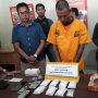 Tempel Sabu 1 Kilogram ke Tiang Listrik, Riko Diciduk Polisi di Depok