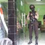 Geledah Kantor Kemenag Gresik, Petugas KPK Dikawal Polisi Bersenjata