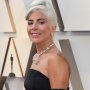 Menanti September, Lady Gaga Siap Rilis Brand Kosmetiknya Sendiri