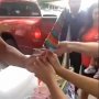 Yummy! Pembuatan Es Serut Ini Sangat Menggoda Selera
