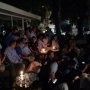 Kampanye Earth Hour, Sandiaga Nonton Debat Lewat Live Streaming di HP