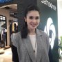 5 Gaya Liburan Keluarga Kecil Sandra Dewi di Melbourne, Family Goals Abis