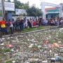 Geger, Mayat Wanita Mengambang Tersangkut Sampah di Depan Kantor Camat