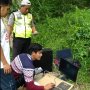 Di Tengah Hutan, Begini Perjuangan Teknisi Akses Hasil UNBK di Pelosok