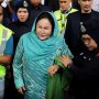 Istri Mantan PM Malaysia Diadili Atas Tuduhan Suap Proyek Tenaga Surya