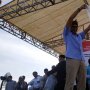 Dapat Dua Kantong Uang di Sukabumi, Sandiaga Janji Akan Lakukan Ini