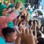 Viral Siswa Diajak Joget 2 Jari Prabowo - Sandi di Sekolah