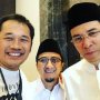 Ikut Kampanye Jokowi di GBK, Hanung Bramantyo Pasang Foto Kampanye Prabowo?