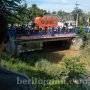 Gadis Muda Loncat dan Tenggelam di Telaga Bersama Api Cemburu