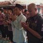 KPU Jawa Timur Gelar Salat Gaib untuk Pahlawan Demokrasi yang Meninggal