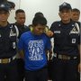 Kepergok Buntuti Emak-emak, Penjambret Digebuki dan Fotonya Dipajang di MRT