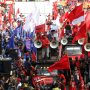 Marak PHK Imbas Corona, Ribuan Buruh Bakal Turun ke Jalan saat May Day