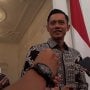 Kenakan Batik Lengan Panjang, AHY Temui Jokowi di Istana Bogor